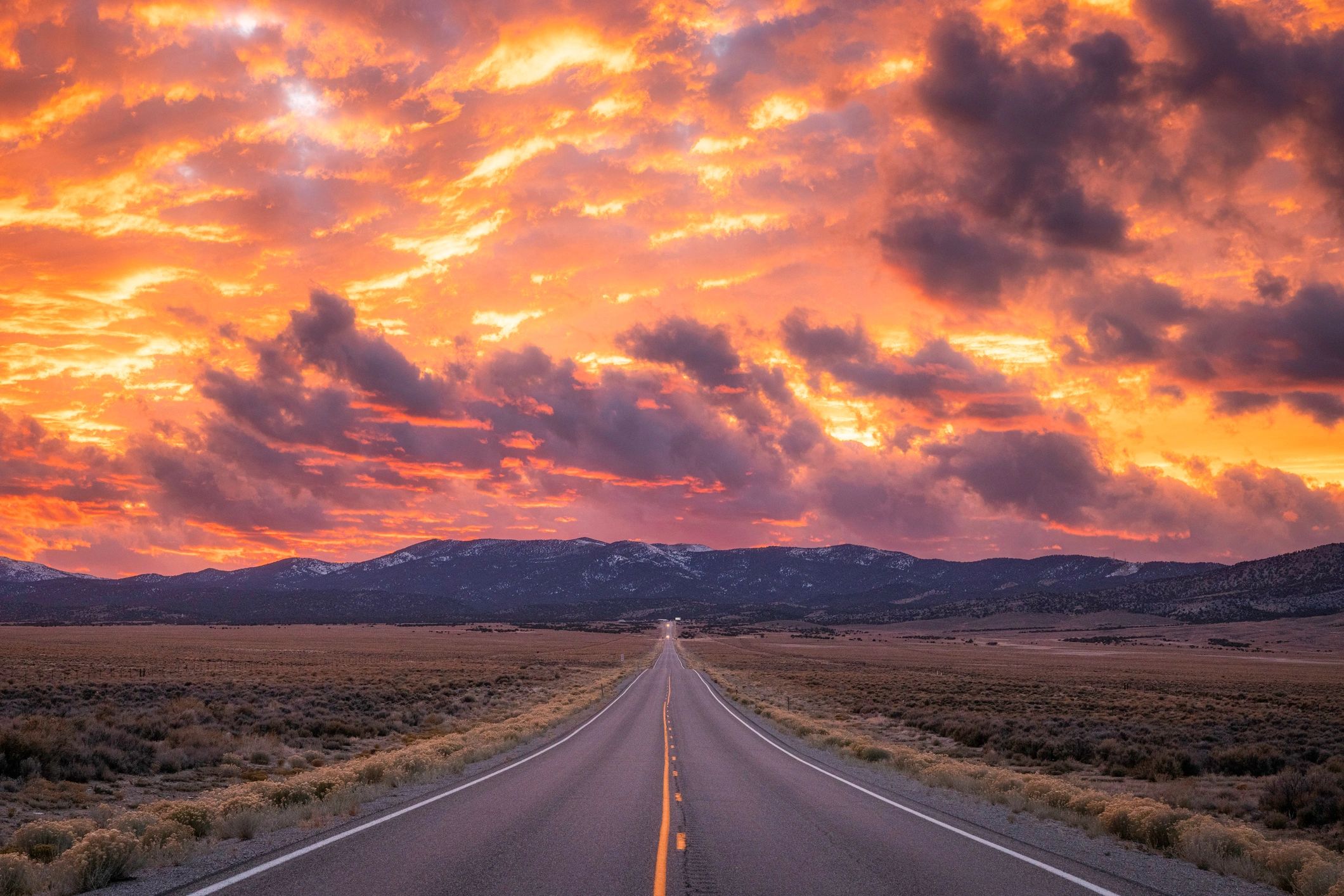 Sunset photography, mountain backdrop
